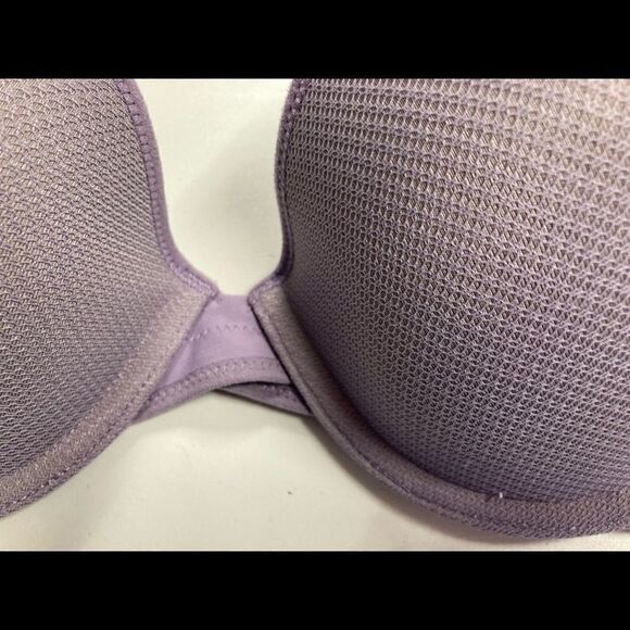 DNKY purple bra, size 36C, padded, underwire - Picture 4 of 14